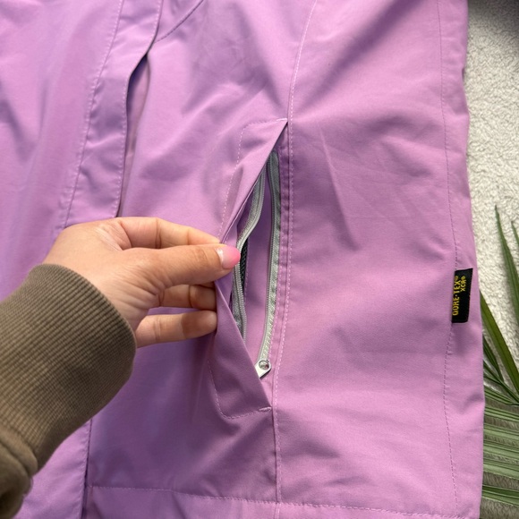 The North Face Women's Purple Jacket - Picture 11 of 15